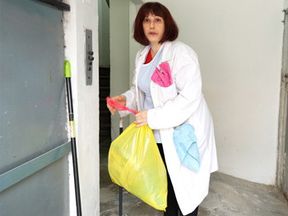 History repeats itself. Cleaning lady messing around with the building's toyboy. Boy, you haven't had lots of sex, right?